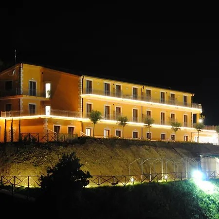 Il Poggio Del Cenito Lägenhetshotell Castellabate