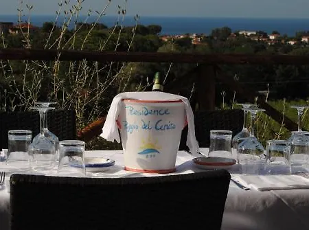 Aparthotel Il Poggio Del Cenito 3*