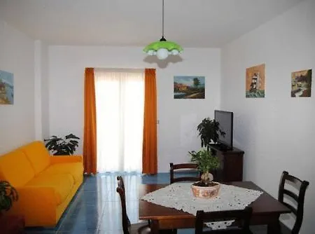 Aparthotel Il Poggio Del Cenito